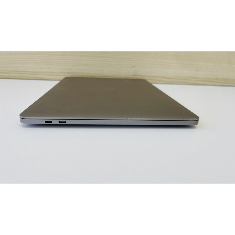 MacBook Pro 13 2020 Space  i5 1.4ghz 8/512